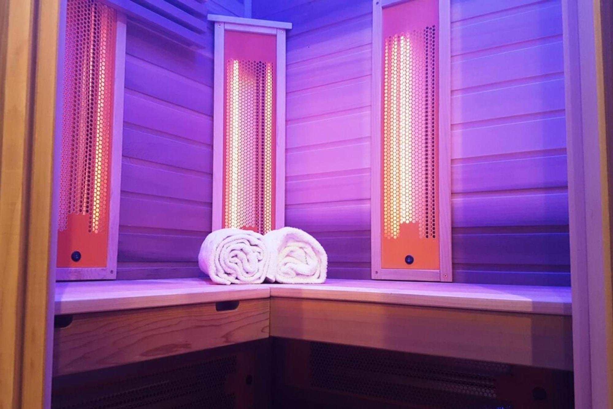 L'Eau Vive Jacuzzi Et Sauna En Vieille Ville 5 Annecy Bagian luar foto